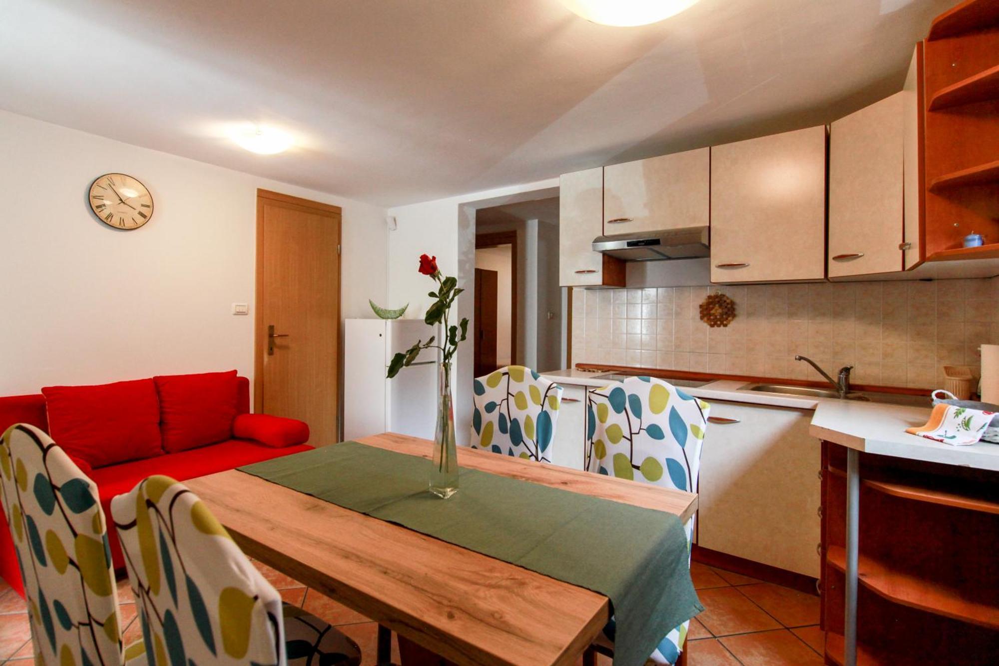 Apartma Dvor Milena ボヴェツ エクステリア 写真