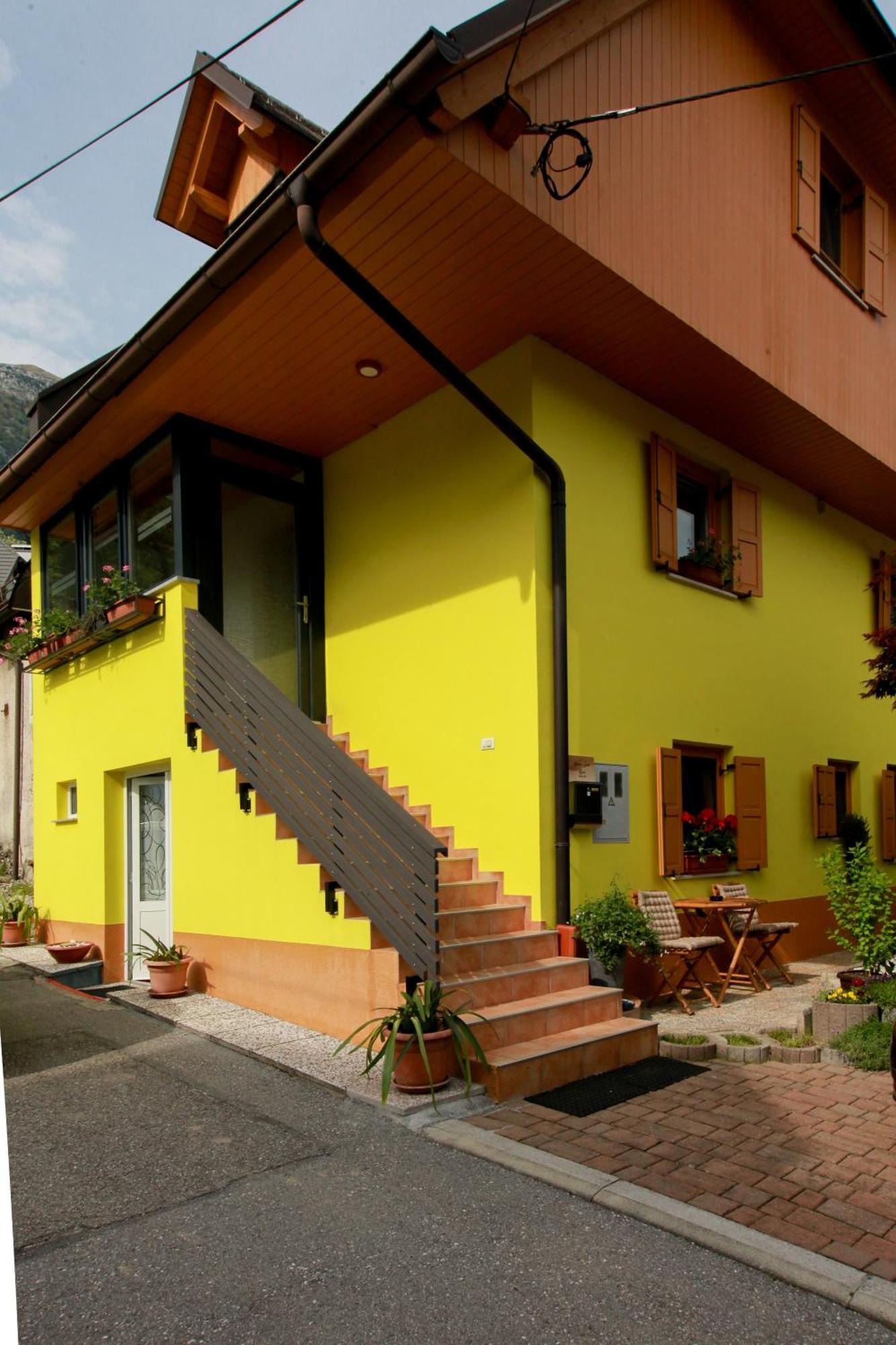 Apartma Dvor Milena ボヴェツ エクステリア 写真